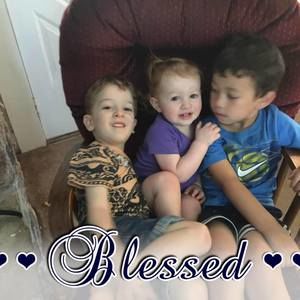 Meet your Posher, Kay